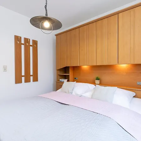 Dampfer 1 Westwind Апартаменты *