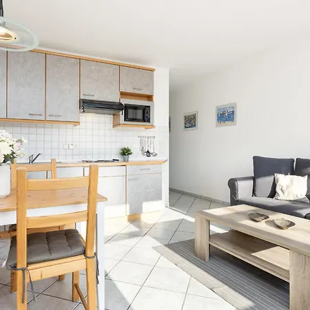 Dampfer 1 Westwind Daire