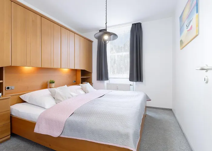 Dampfer 1 Westwind Apartamento Laboe